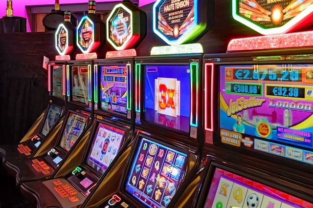 Why Slots are So Popular for Mobile Gamers in Pakistan?
