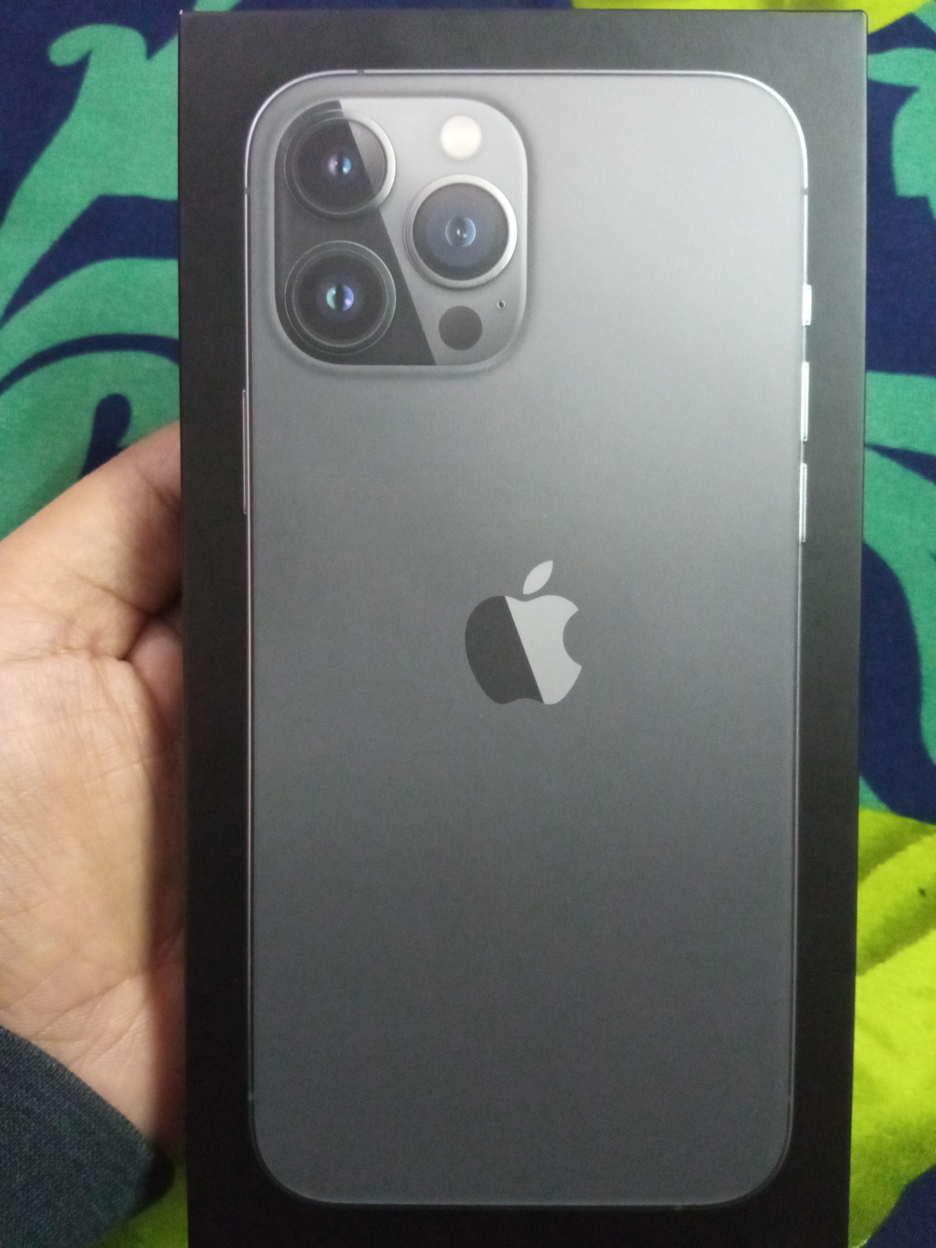 iPhone 13 Pro Max graphite UK model non PTA 