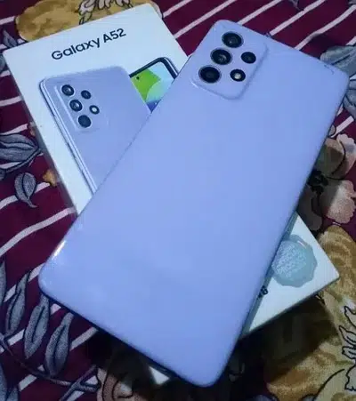 Samsung Galaxy A52