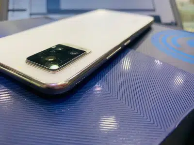 vivo y20 8gb 128gb saaf mobile ha