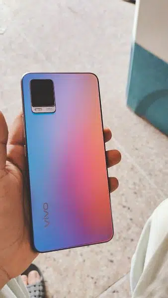 vivo v20