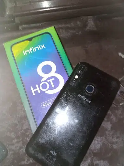 Infinix hot 8 Cheetah mobile