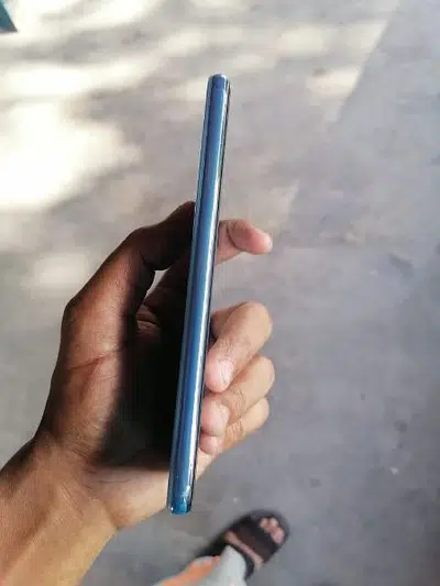 samsung a52 brand new.