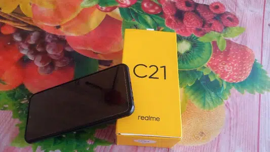 Realme C21 for sale