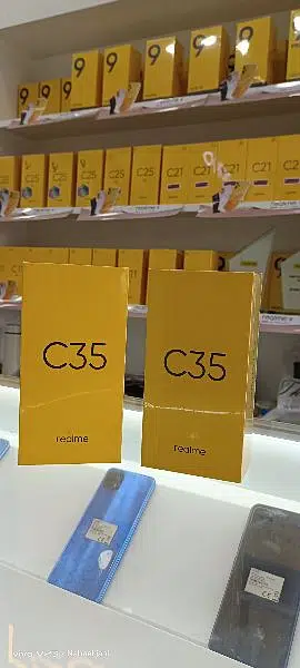Realme C35 available box pack full warranty