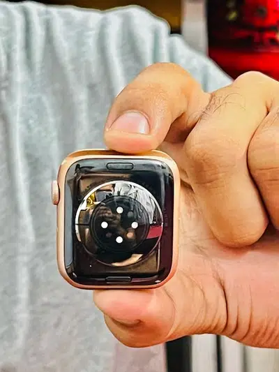 Original Apple Watch Series 6 Aluminium Gold Colour