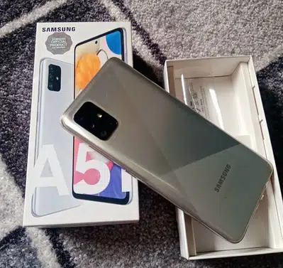 Samsung Galaxy A51 Late Silver color edition