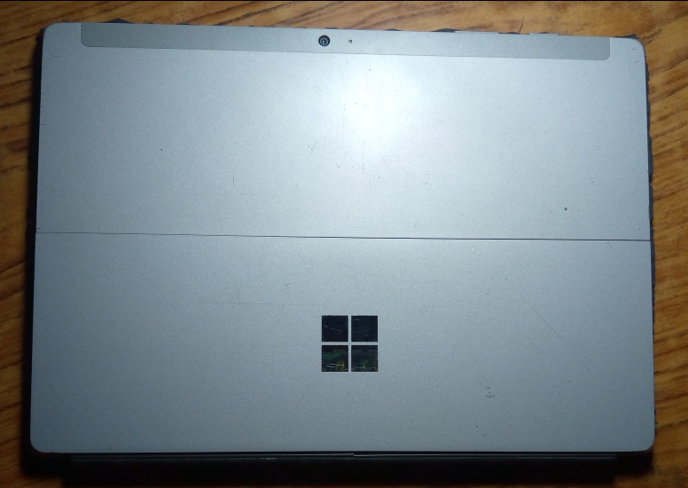 Microsoft surface 2 experience the best old and gold