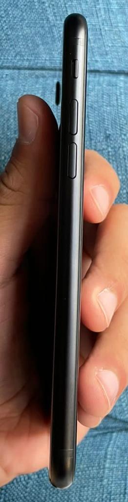 New Lush iPhone SE 2020 LLA MODEL 64 GB Non Pta,100% Battery,8 Months Warranty