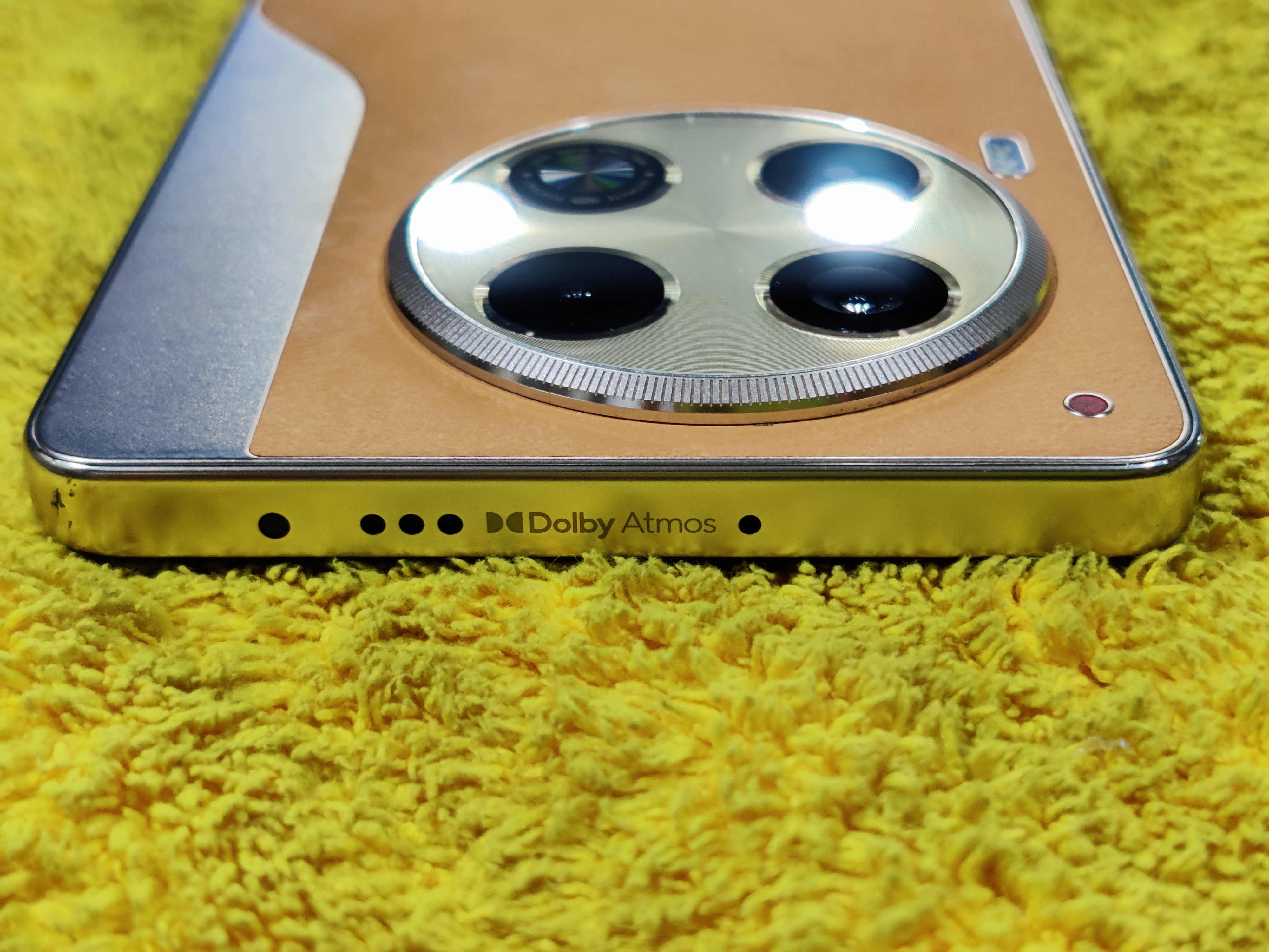 Tecno Camon 30 