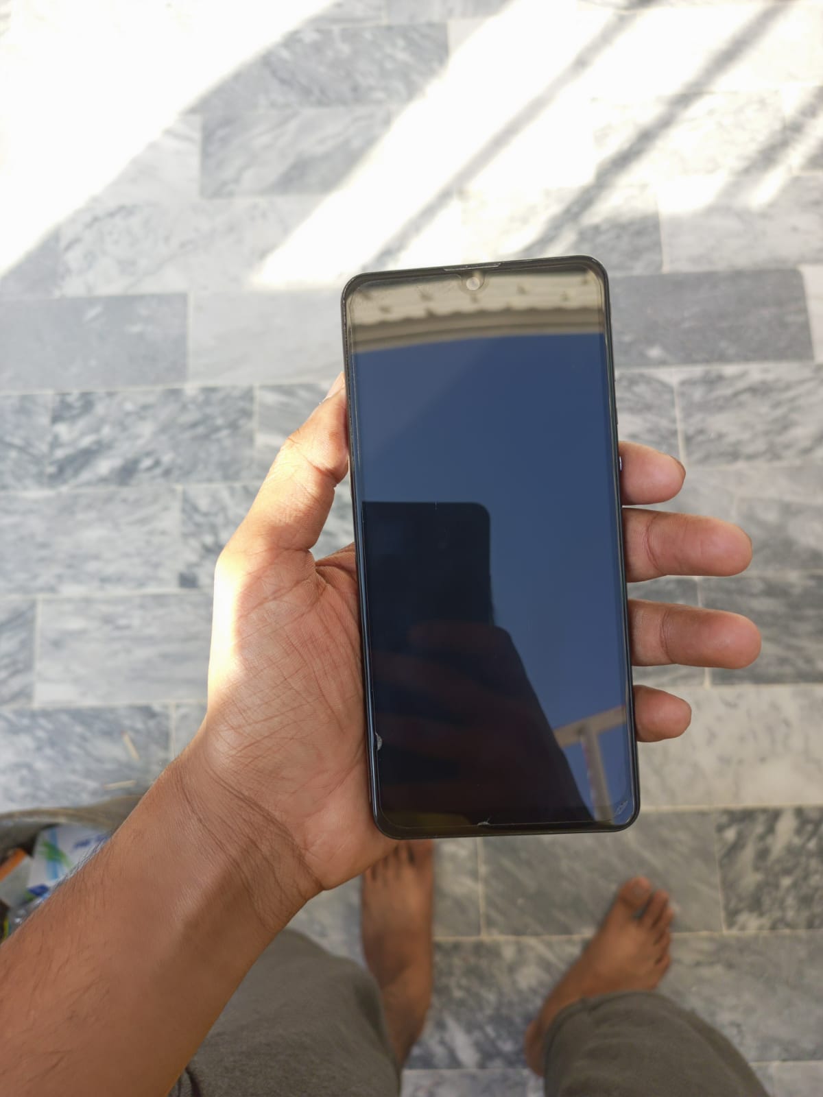 Sharp Aqous zero 5g basic non pta 6200 pta tax