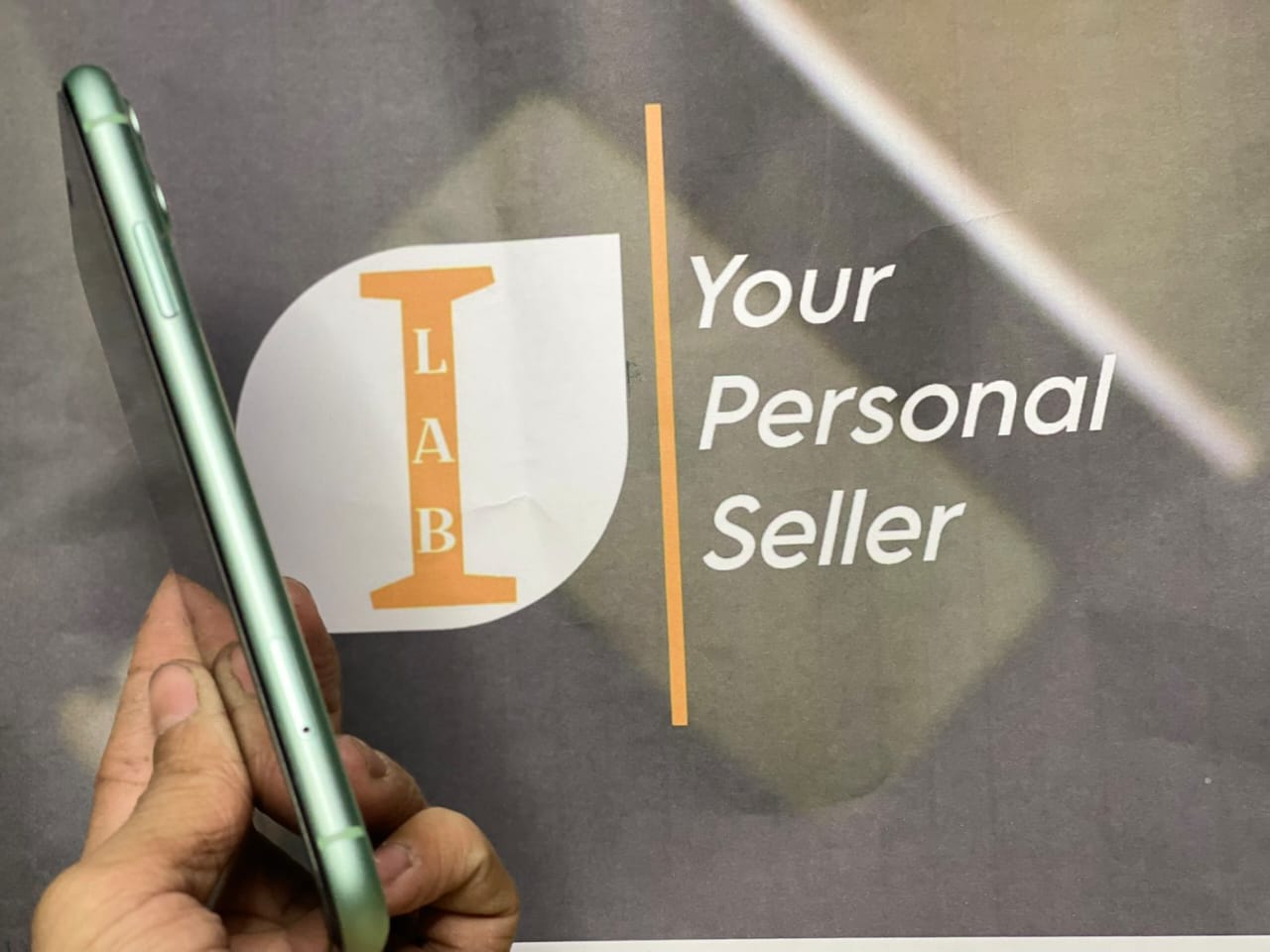 iPhone 11 - 64GB - PTA Approved