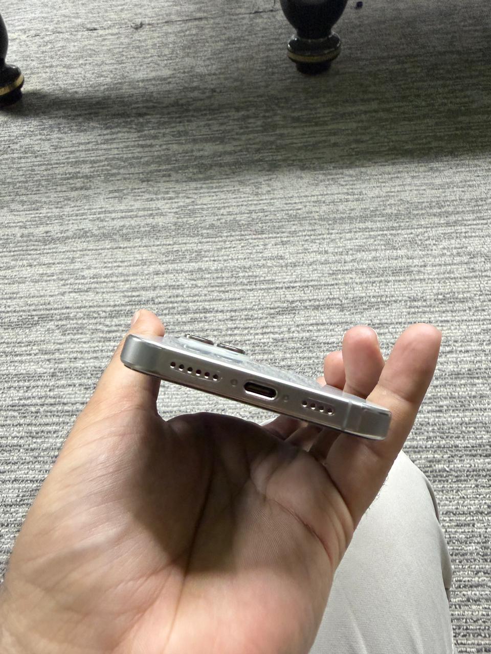 Apple iPhone 16 Pro Max 256 GB - NON PTA - 97 BH Like New